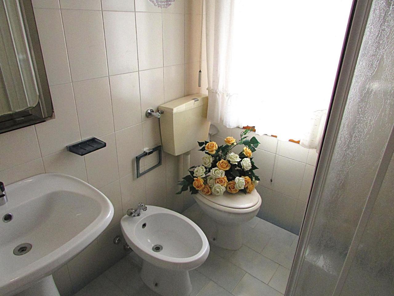 Andrea Appartement Bibione Buitenkant foto